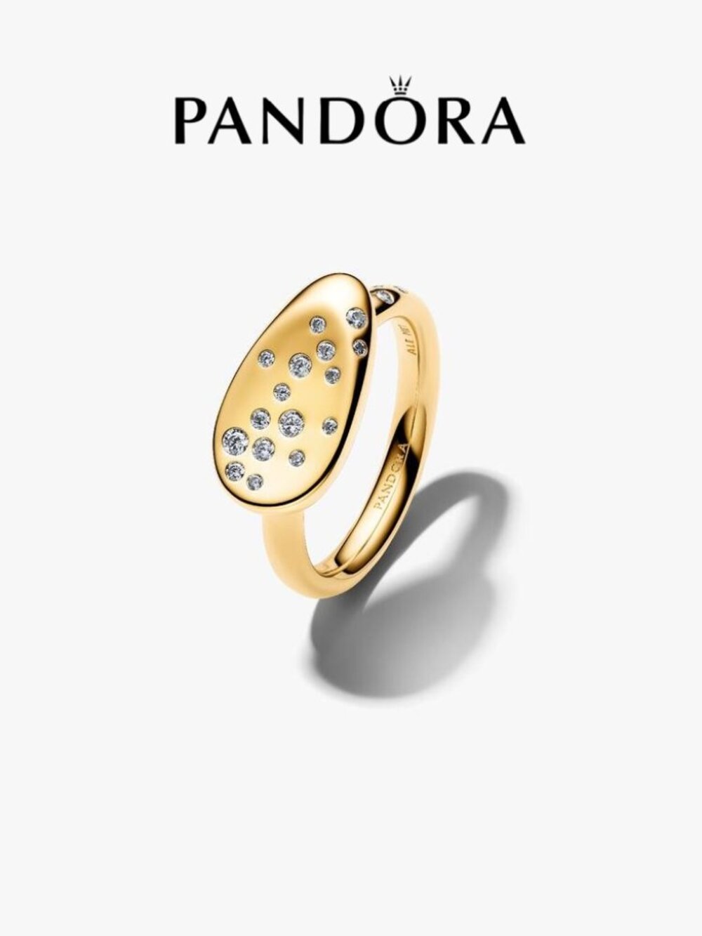 Pandora Small Stone-Set Oval Signet Ring